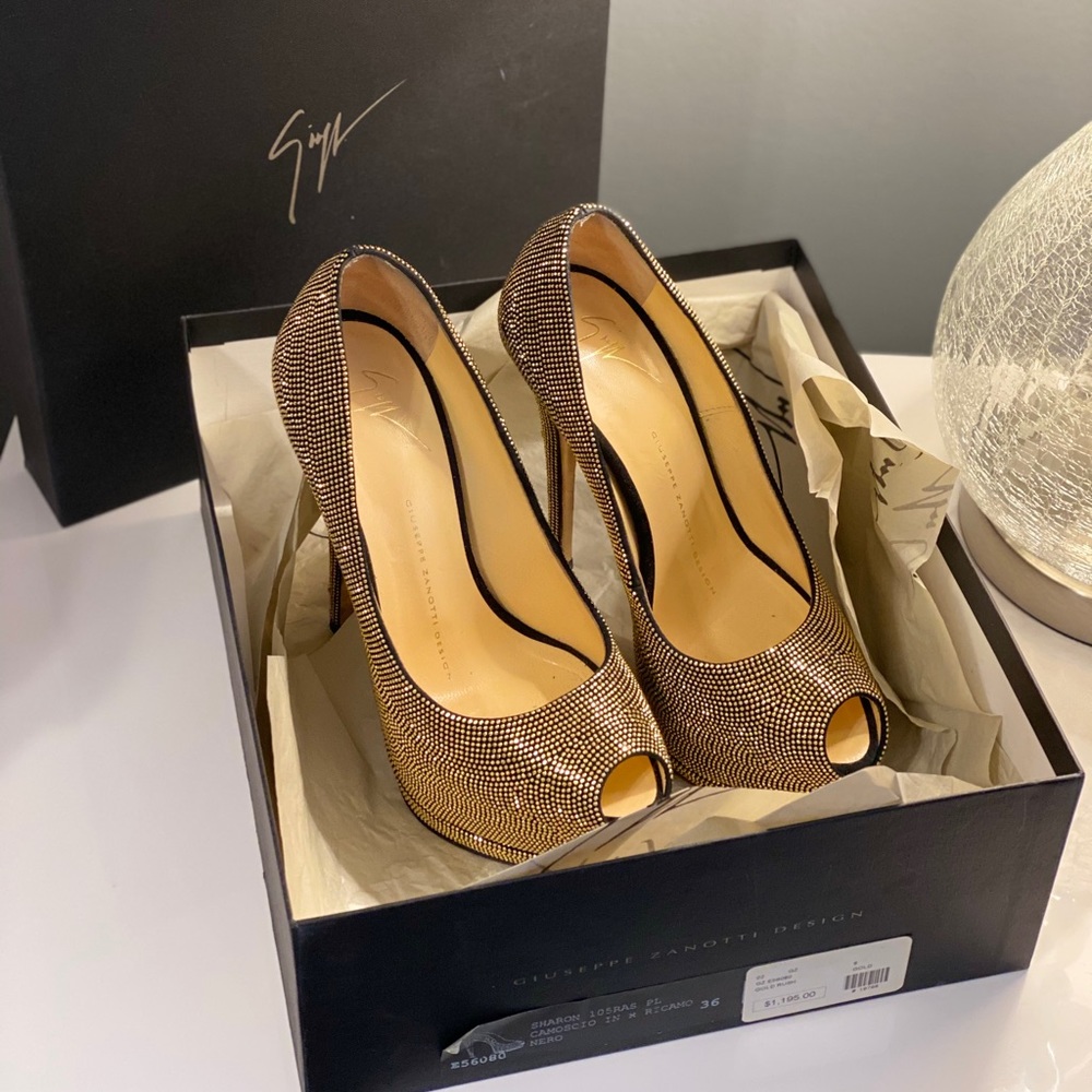 Giuseppe Zanotti Sharon Gold Studded Pumps
